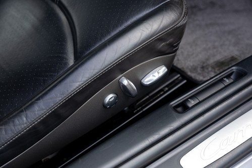 2005 Porsche 911 Carrera 2 (996) zum Verkauf (Bild 83 von 251)