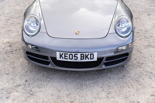 2005 Porsche 911 Carrera 2 (996) zum Verkauf (Bild 123 von 251)