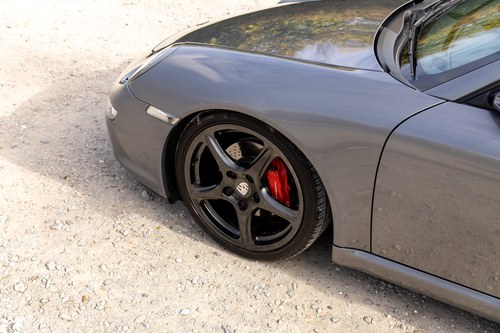 2005 Porsche 911 Carrera 2 (996) zum Verkauf (Bild 141 von 251)