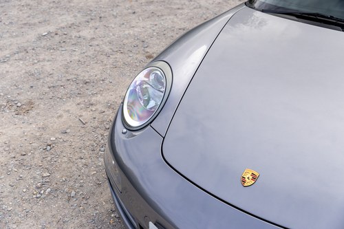 2005 Porsche 911 Carrera 2 (996) zum Verkauf (Bild 143 von 251)