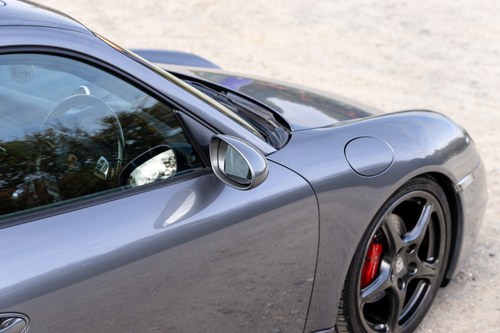 2005 Porsche 911 Carrera 2 (996) zum Verkauf (Bild 150 von 251)