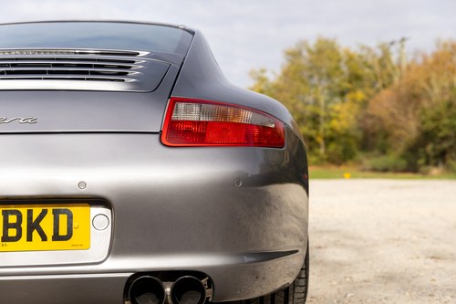 2005 Porsche 911 Carrera 2 (996) zum Verkauf (Bild 161 von 251)