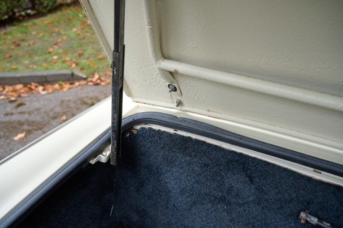 1962 Triumph TR4 Te koop (foto 58 van 170)