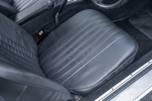 1972 MG MGB GT In vendita (immagine 47 di 191)