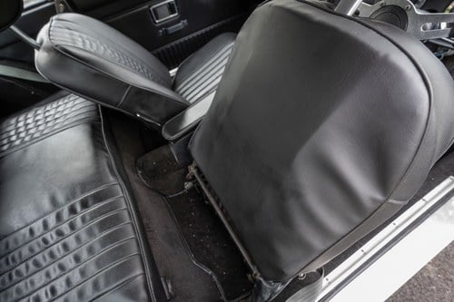 1972 MG MGB GT In vendita (immagine 64 di 191)