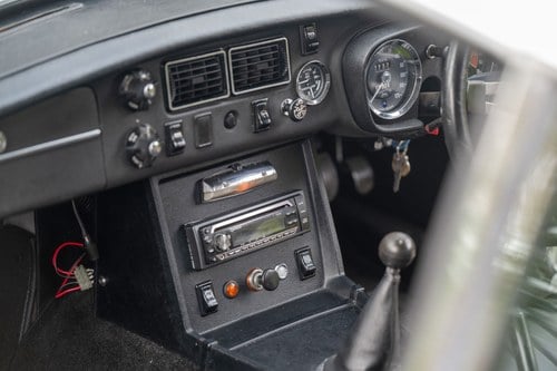 1972 MG MGB GT In vendita (immagine 79 di 191)