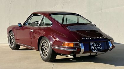 Porsche 911 2.2