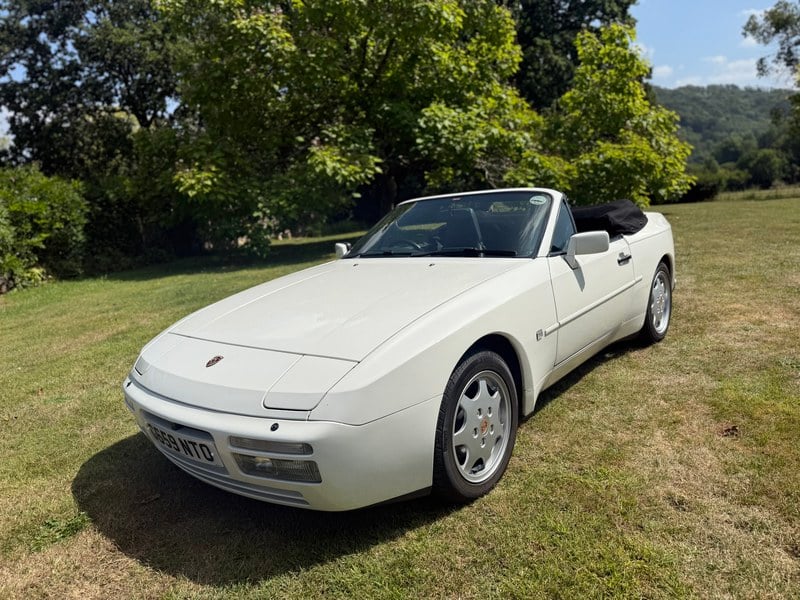 1989 Porsche 944 S2