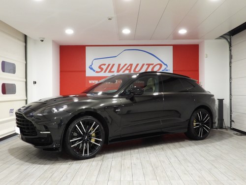 2022 Aston Martin DBX 707 À venda