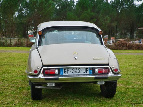 1974 Citroën DS 23 Pallas Injection Electronique For Sale (picture 10 of 90)