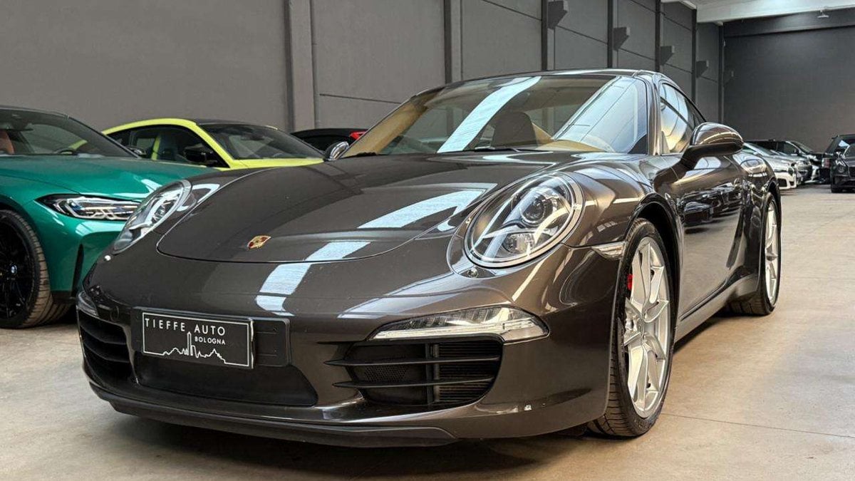 Porsche Java Brown 2012 Porsche 911 Brown Automatic, 7+ speed in Italy - For Sale | Car ...