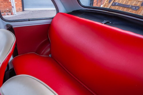 1966 Fiat 500 zum Verkauf (Bild 65 von 169)