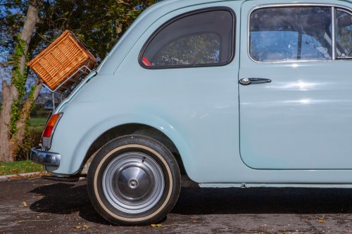 1966 Fiat 500 zum Verkauf (Bild 80 von 169)