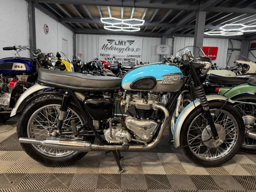 1959 Triumph T120 Bonneville A vendre