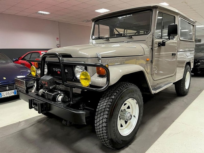 1989 Toyota Bandeirante - 2 1989 Toyota Bandeirante - 2