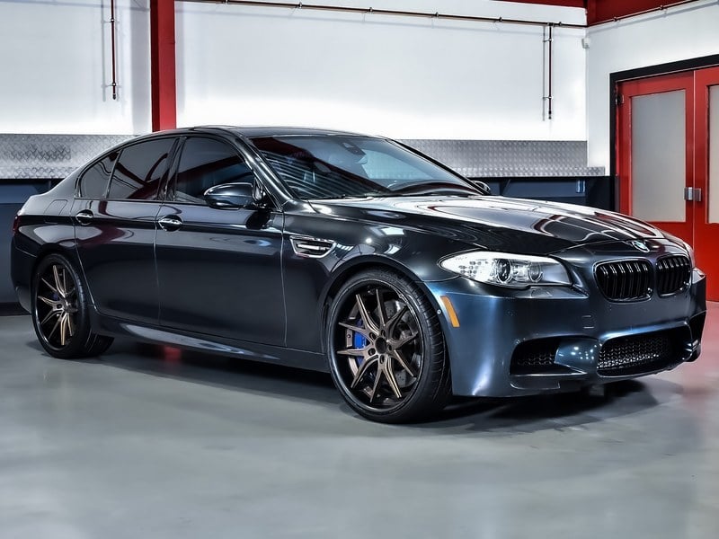 2013 BMW M5 Sedan 4,4L V8