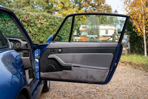 1997 Porsche 993 911 Carrera C2S Tiptronic For Sale (picture 28 of 165)