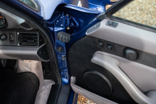 1997 Porsche 993 911 Carrera C2S Tiptronic For Sale (picture 29 of 165)