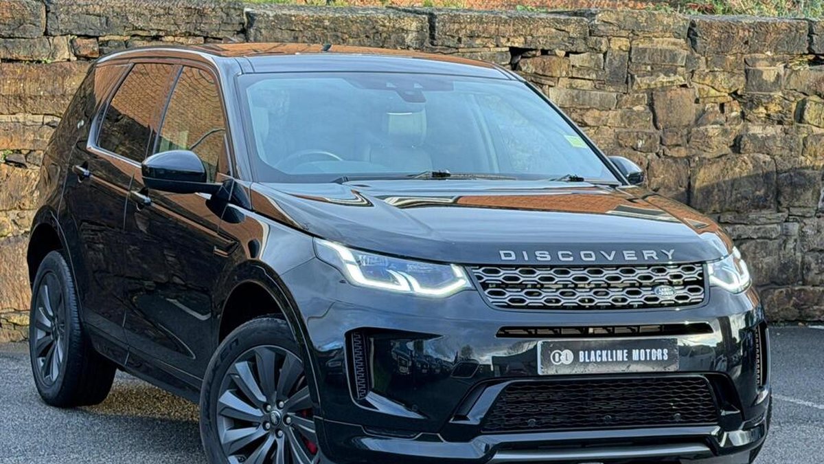 In-Depth Photos of the 2020 Land Rover Discovery Sport In-Depth Photos of the 2020 Land Rover Discovery Sport