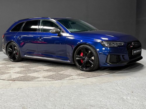 2018 AUDI RS4 2.9 TFSI V6 Carbon Edition Tiptronic quattro E In vendita