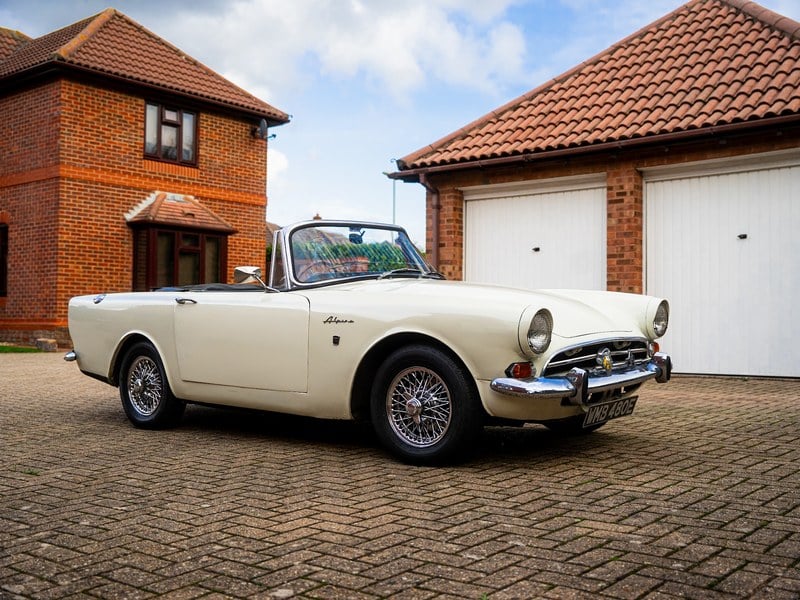 1967 Sunbeam Alpine Series V ‘Holbay’
