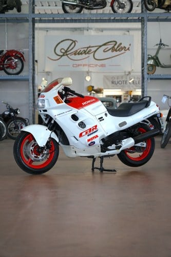 1987 Honda CBR1000F Super Sport In vendita