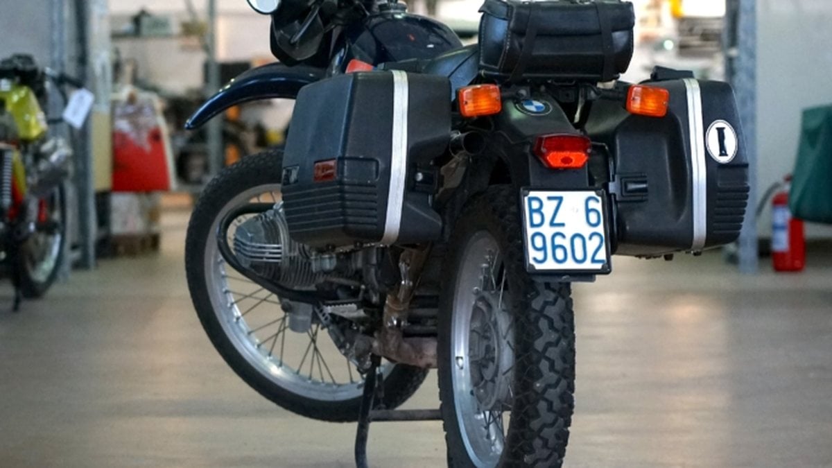 Evre R80 1982 BMW R80 Azul Manual, 5 velocidades em Itália - À venda | Car & Classic