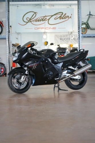 1998 Honda CBR 1100 XX Super Blackbird En Venta