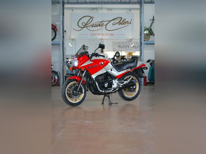 1985 Suzuki GSX 550 ES