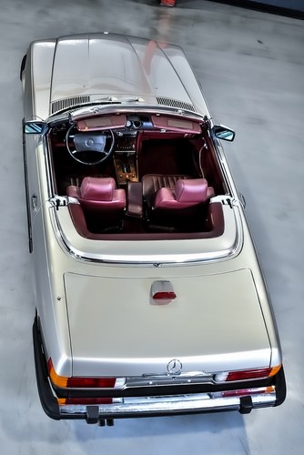 1986 Mercedes-Benz R107 560SL Convertible 5,6L V8 En venta (imagen 28 de 112)