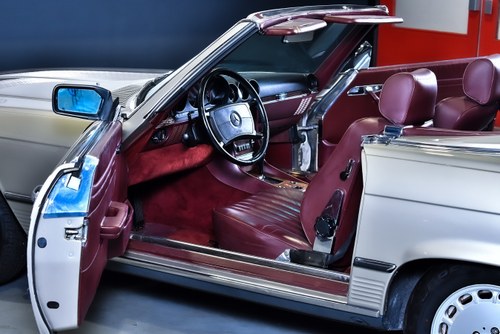 1986 Mercedes-Benz R107 560SL Convertible 5,6L V8 En venta (imagen 45 de 112)