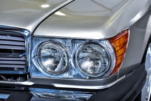 1986 Mercedes-Benz R107 560SL Convertible 5,6L V8 En venta (imagen 77 de 112)