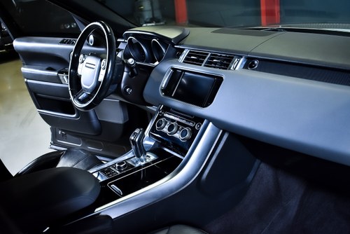 2014 Range Rover Sport HSE 3,0L V6 Supercharged à venda (imagem 45 de 83)