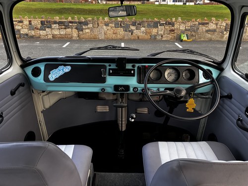 1975 Volkswagen Type 2 Camper For Sale (picture 47 of 98)