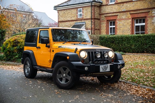 2012 Jeep Wrangler JK 3.6 V6 Mountain à venda (imagem 1 de 158)