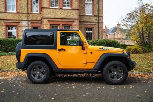 2012 Jeep Wrangler JK 3.6 V6 Mountain à venda (imagem 8 de 158)