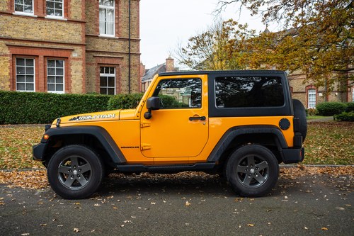 2012 Jeep Wrangler JK 3.6 V6 Mountain à venda (imagem 14 de 158)