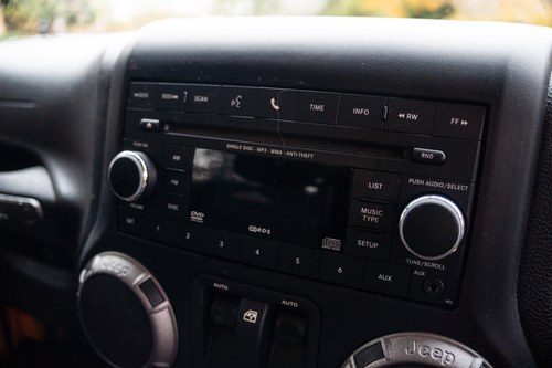 2012 Jeep Wrangler JK 3.6 V6 Mountain à venda (imagem 52 de 158)
