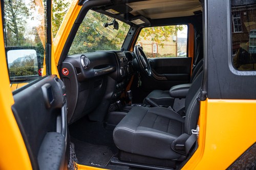 2012 Jeep Wrangler JK 3.6 V6 Mountain à venda (imagem 62 de 158)