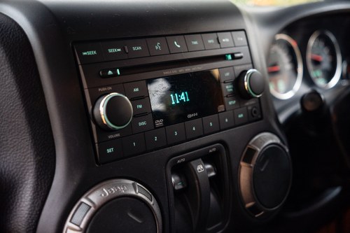 2012 Jeep Wrangler JK 3.6 V6 Mountain à venda (imagem 79 de 158)