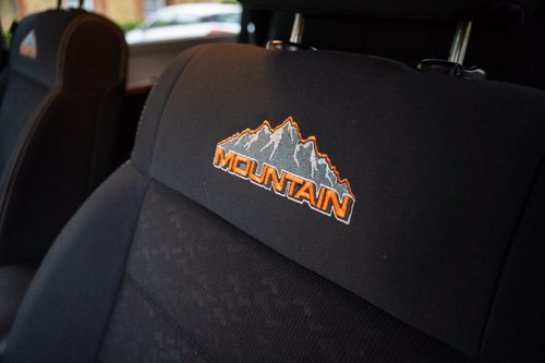 2012 Jeep Wrangler JK 3.6 V6 Mountain à venda (imagem 82 de 158)