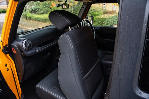 2012 Jeep Wrangler JK 3.6 V6 Mountain à venda (imagem 86 de 158)