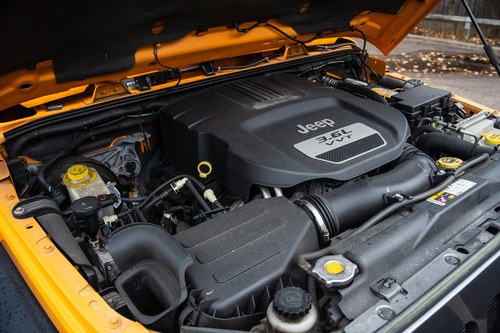 2012 Jeep Wrangler JK 3.6 V6 Mountain à venda (imagem 149 de 158)