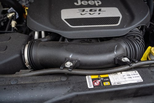 2012 Jeep Wrangler JK 3.6 V6 Mountain à venda (imagem 150 de 158)