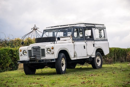 1981 Land Rover Series III 109" V8 Safari Station Wagon à venda (imagem 4 de 194)