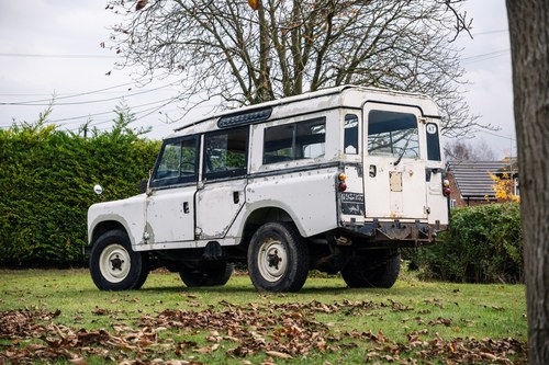 1981 Land Rover Series III 109" V8 Safari Station Wagon à venda (imagem 10 de 194)