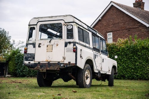 1981 Land Rover Series III 109" V8 Safari Station Wagon à venda (imagem 14 de 194)