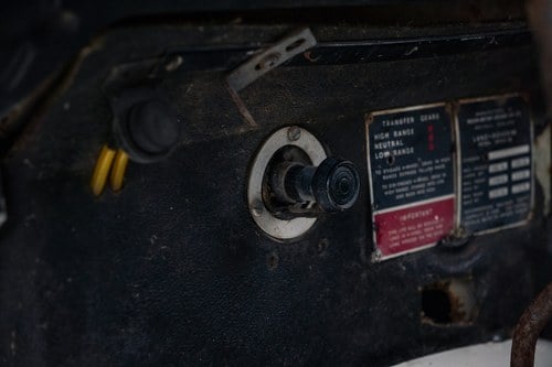 1981 Land Rover Series III 109" V8 Safari Station Wagon à venda (imagem 48 de 194)