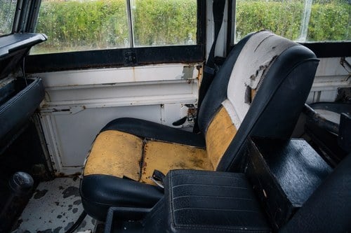 1981 Land Rover Series III 109" V8 Safari Station Wagon à venda (imagem 54 de 194)