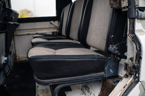 1981 Land Rover Series III 109" V8 Safari Station Wagon à venda (imagem 77 de 194)